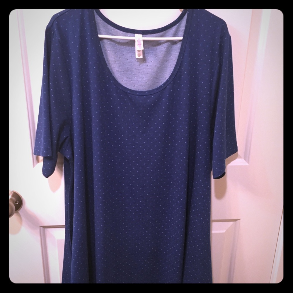 Blue pin dot Lularoe Perfect Tee 3xl